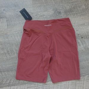✿ NWT Alphalete ✿ Alphalux Harmony Biker Shorts Apple Butter XXL